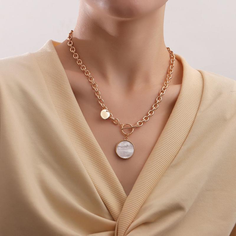 

Chains Punk Trend Geometric Round Fritillaria Necklace Women's Fashion Choker Gold/White K Color Plating Jewelry Alloy Sweater Chain, Silver