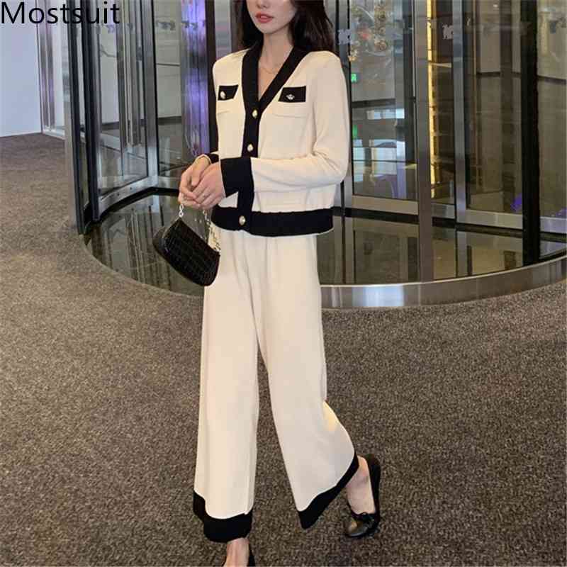 

Fashion Designer Korean Elegant Knitted 2 Piece Pants Sets Suits Long Sleeve V-neck Tops + Wide Leg Autumn 210518, Apricot
