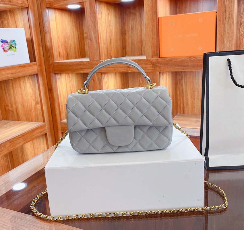 

Fashion Designer Bags Women Handbag Crossbody Messenger Shoulder Chain Bag Good Quality Leather Purses Ladies High Capacity V-shape Rhombic Grid 014, Dust bag
