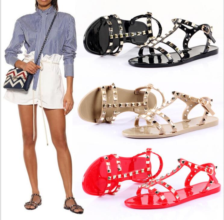 

2021 Summer Leather Sandals Rivet Gladiator Ladies Shoes Fashion Women Flat studed Girls Footwear Buckle Woman Vulcanize Shoes, Black