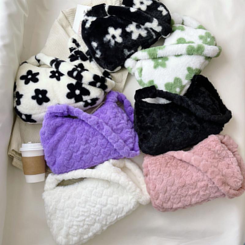 

Evening Bags Women's Bag Plush Fur Flower Love Pattern Shoulder Autumn Winter Fluffy Soft Small Zipper Armpit Underarm