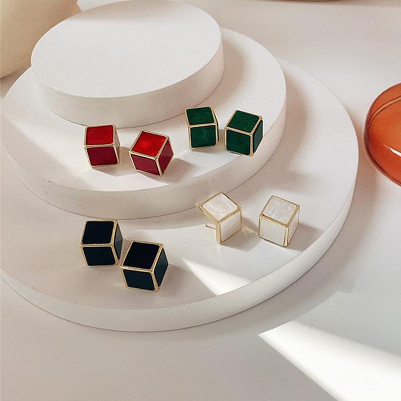 

Stud Fashion Simple Design Geometric Square Earrings Elegant Multicolor Oil Dripping Accessories Wedding Party Jewelry, Golden;silver