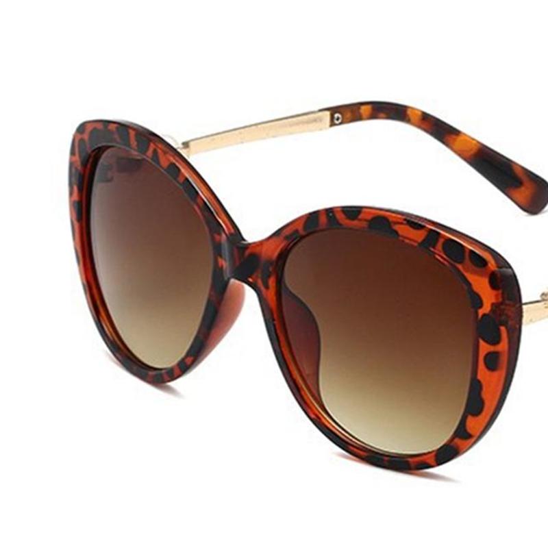 

2021 Fashion Sunglasses Pearl Designer High Quality Brand Sun Glasses Cat'S Eye Metal Frame Women Eyewear 4 Color, White;black