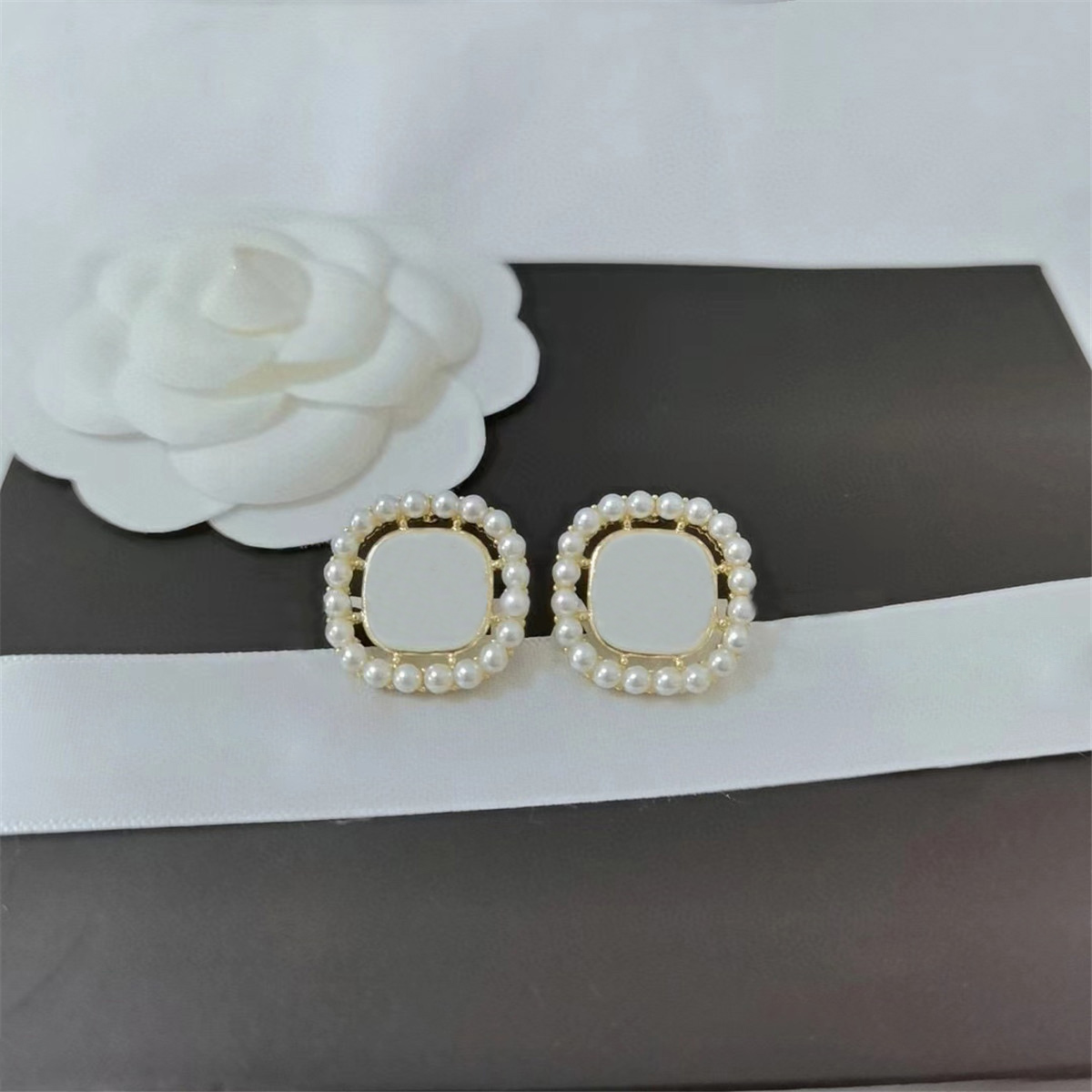 

22ss 20style 18K Gold Plated Double Letter Stud Korean Luxury Brand Designer Letters Earrings Women Pearl Crystal Rhinestone Wedding Party Jewelry Accessories