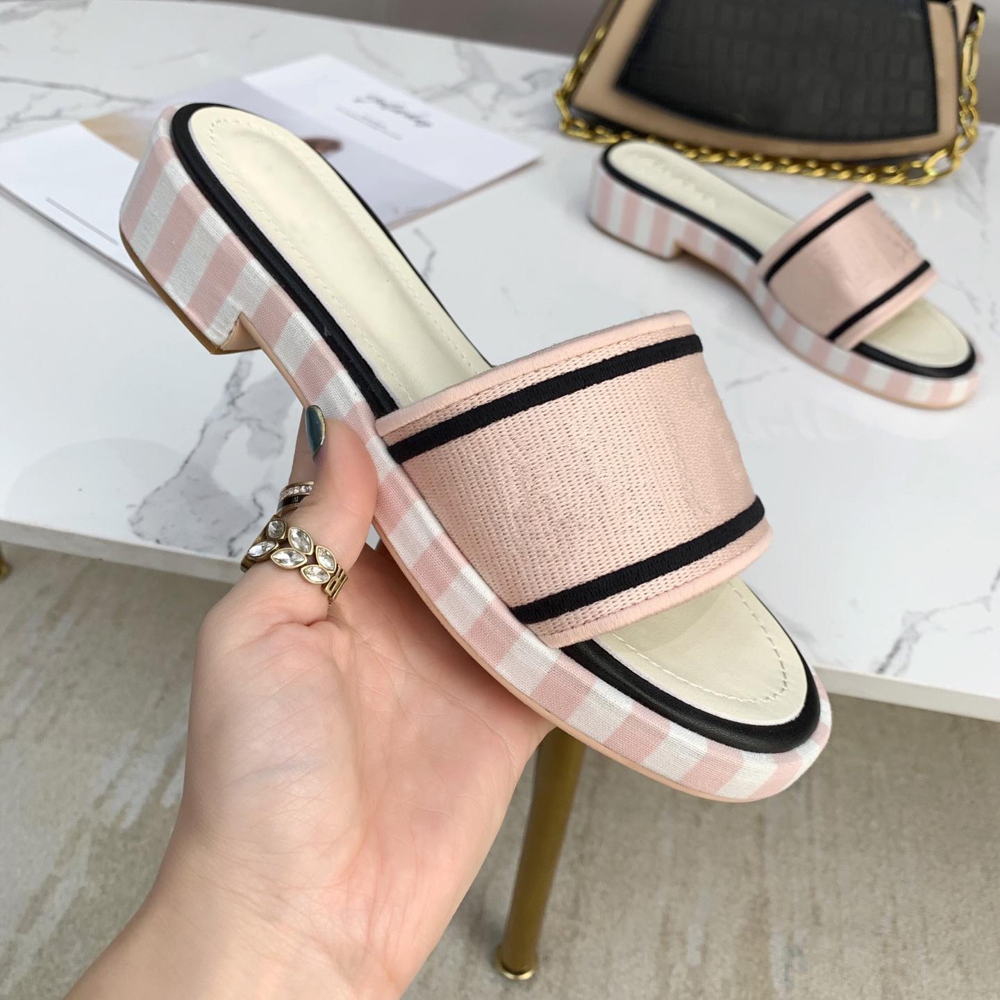 

Designer Woman Slipper Fashion Beach Thick Bottom Slippers Platform Alphabet Lady Sandals PU High Heels Slides XX-0036, 04