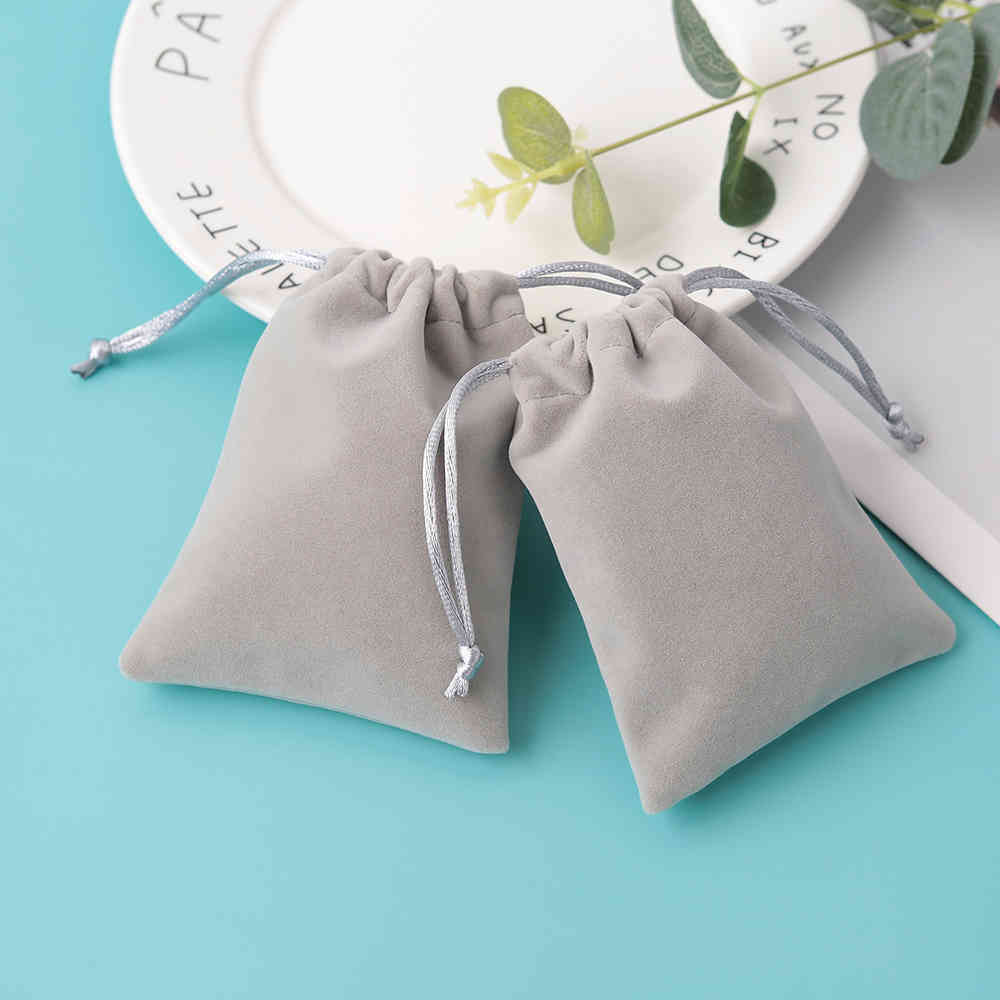 

100 Personalized Drawstring Velvet Bag Grey Jewelry Packaging Chic Small Wedding Party Pouch Christmas Birthday Gift Bags