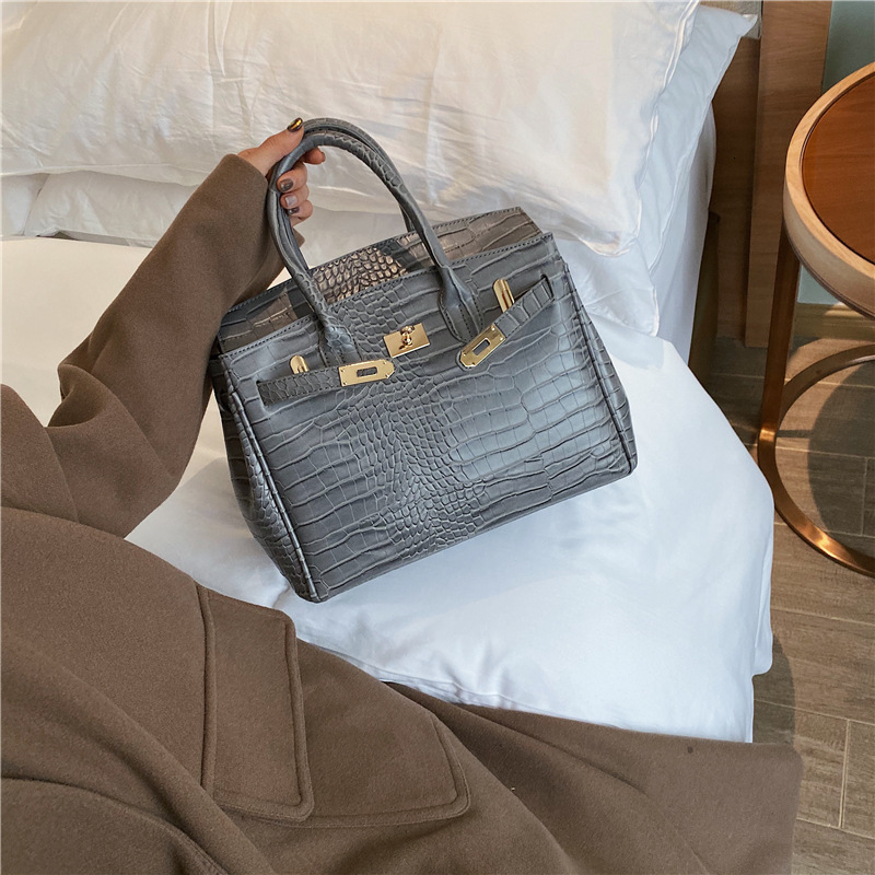 

and Women's Bags in Spring Summer of 2021
