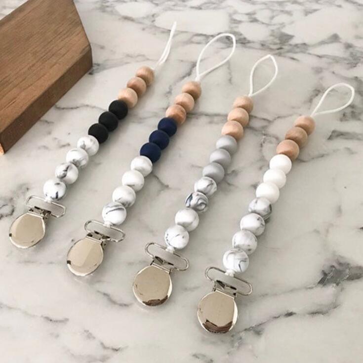 

baby Silicone Bead Pacifier Holders Newborn Wooden Silicone teethers Teething Nipple Holder kids Chew Beech Bead Toys D250