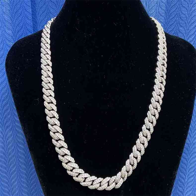 

Necklaces Mosangnai 20" 10mm White Iced Out Moissanite Diamond Miami Cuban Link Chain Silver 18k Gold Plated Hxjr