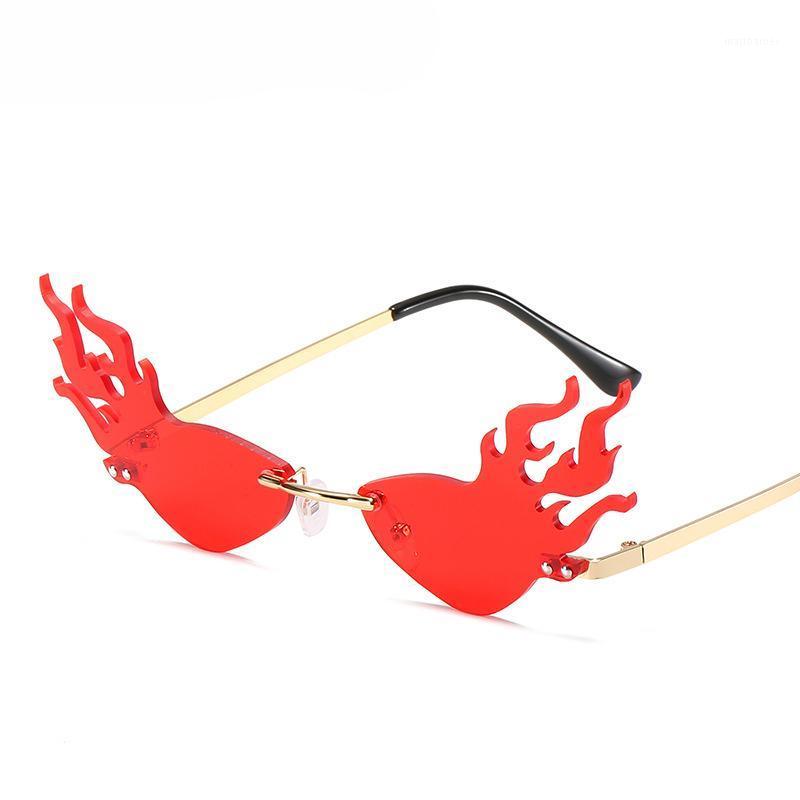 

Sunglasses Flame Exaggerated Shape Women Metal Frame Fashion Ocean Film Cool Catwalk Street Shooting Glasses