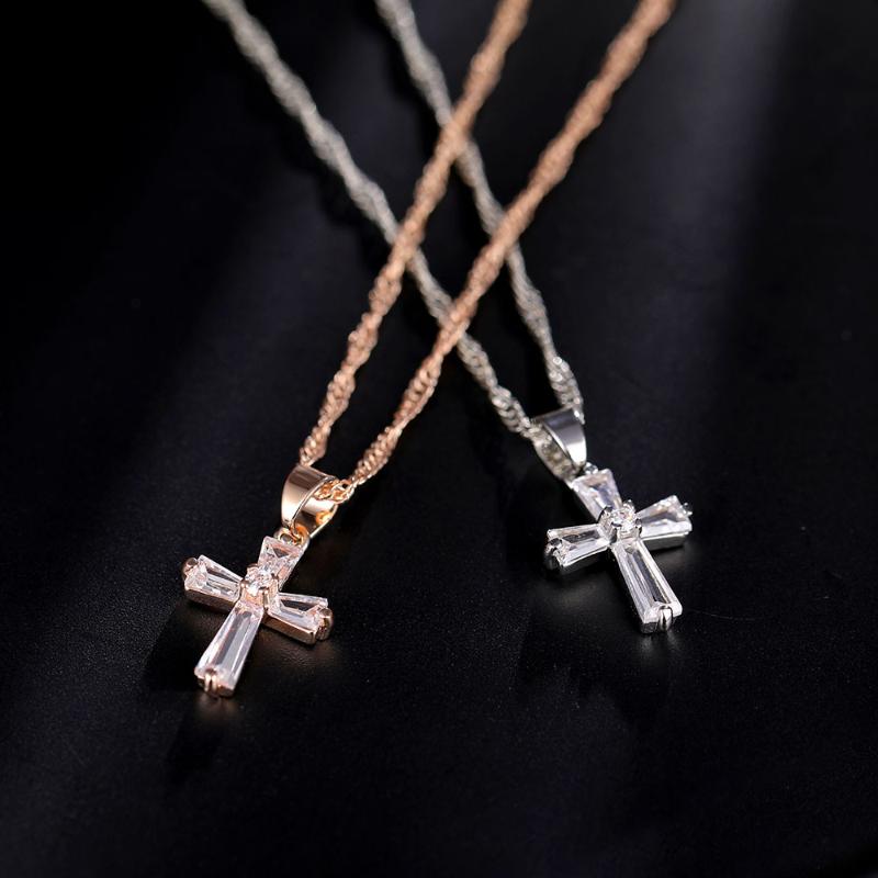 

Pendant Necklaces ZOVOLI Crystal Cross Necklace Women Statement Rose Gold Chains Cubic Zirconia Chokers Bijoux Jewlery