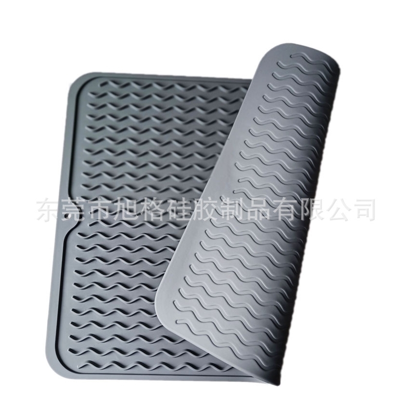 

Kitchen device fruit and vegetable dishes drain silicone heat insulation baking pad