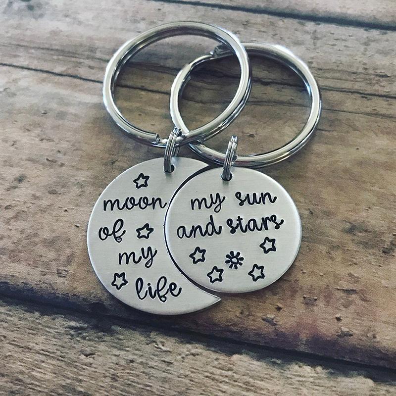 

Keychains Couples With English Word My Sun And Moon 2021 Fashion Decorate Jewelry Accessories