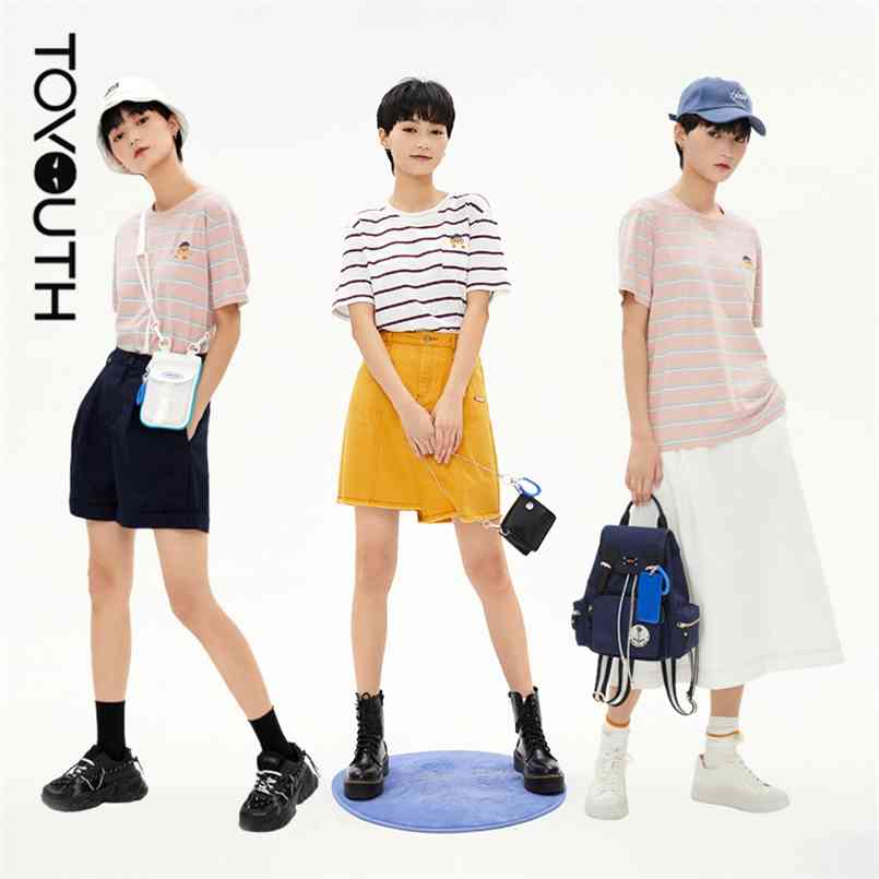 

Toyouth Women Tees Summer Short Sleeve Round Neck Loose T-shirt Bear Embroidery Contrast Color Casual Tops 210708, White-blue