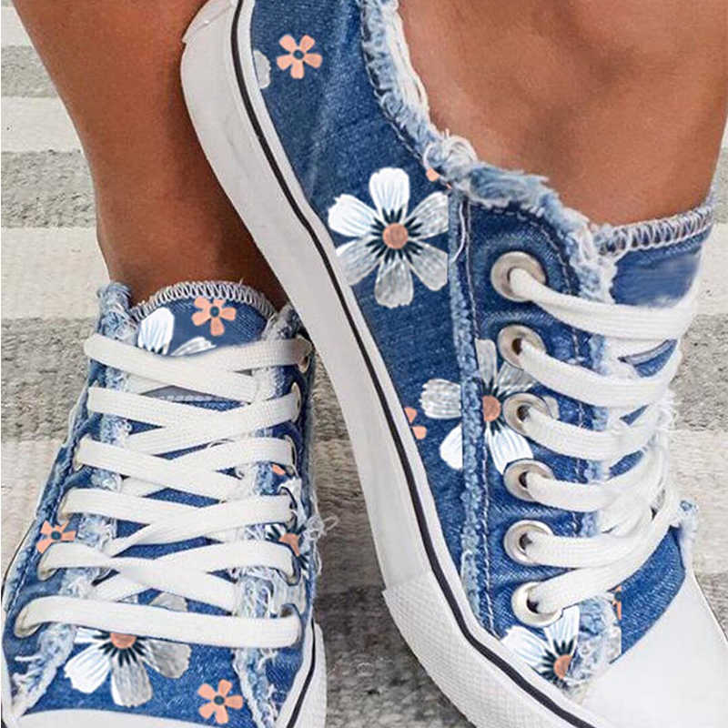 

Women Vulcanized Flower Canvas Sneakers Fashion Lace Up Comfortable Casual Flat Shoes Plus Size 43 for Summer 2021 Y0907, Dark blue