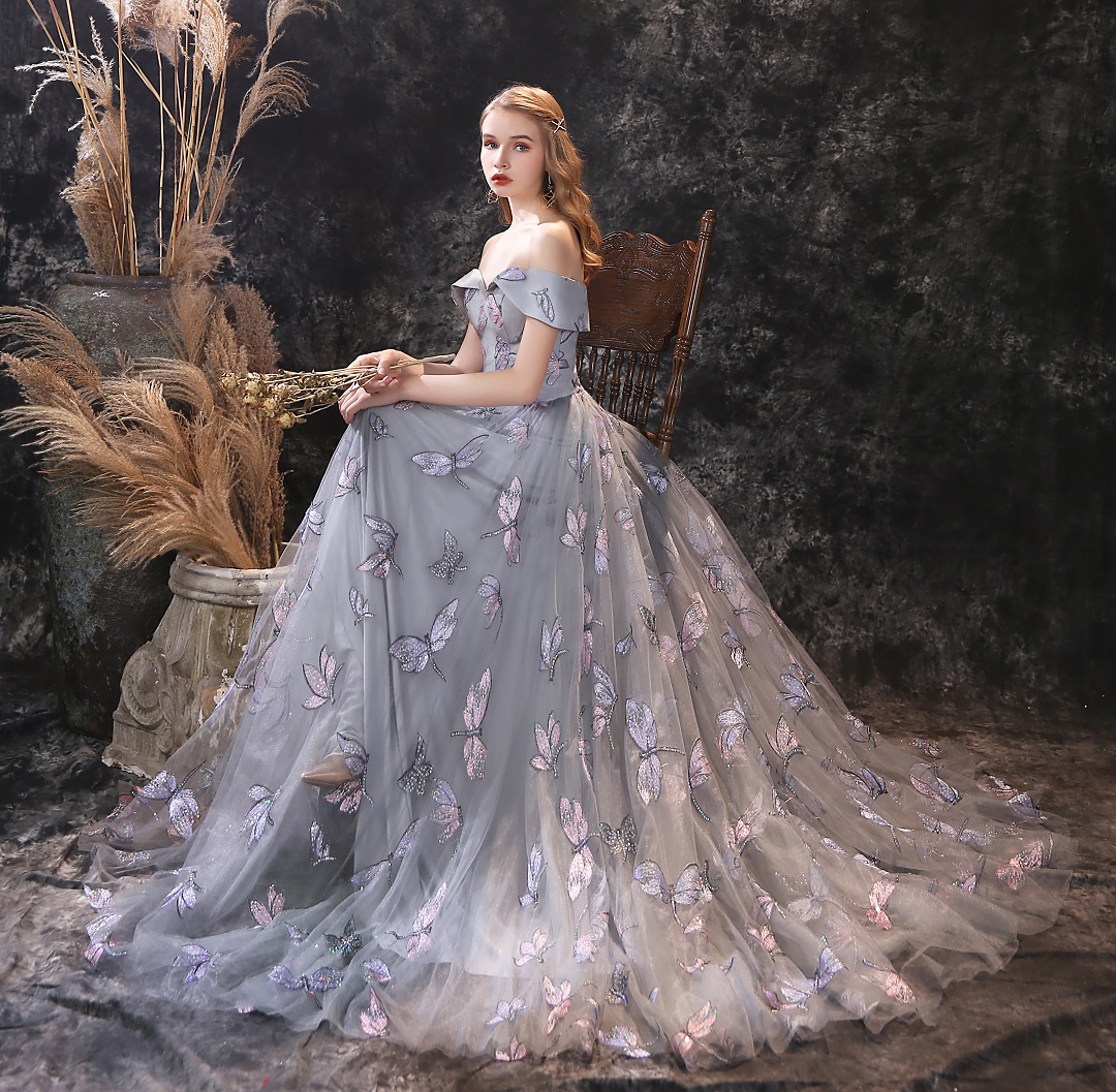 

2021 Fashion Prom Dresses for Young Girls Elegant robe de bal longue Dragonfly Lace Off-Shoulder Sexy Lace-up, Crown