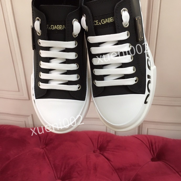 

2022 womens men boots for designer casual shoes trainers sneaker clear sneakers cneaker black pink luxury platform purple white black red hc210803, 08