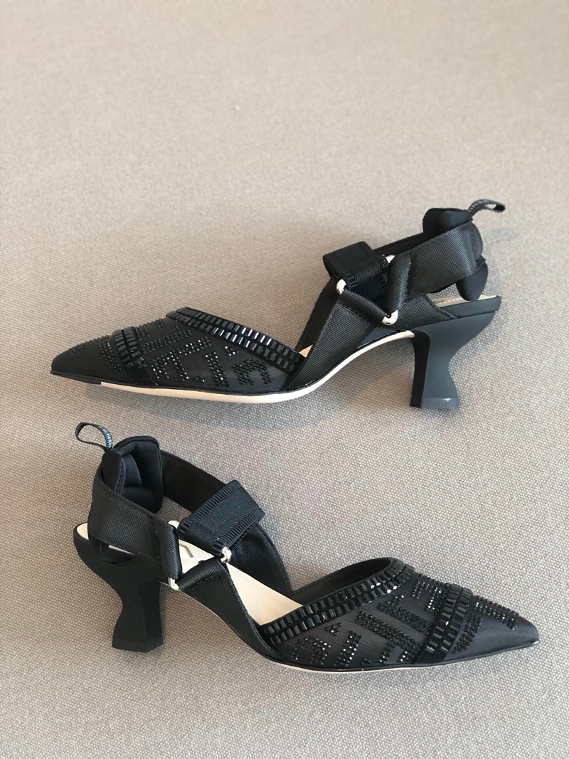 

2021 Good Quality Fashion Women Luxurys Designers Shoes Designer Sandals Womens Luxury High Heels Sandal Dress Shoess With Box Size 35-41 -N328, Black
