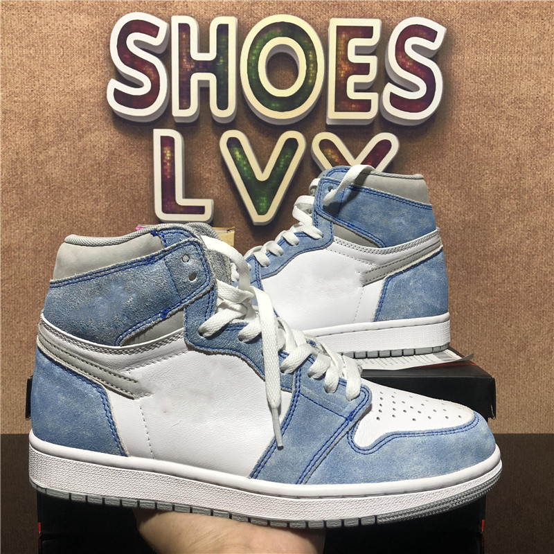 

Top Quality Soft Jumpman 1 1s Men Women Basketball Shoes Breathable Smoke Grey Obsidian UNC University Blue Dark Mocha Chicago Mens Womens Trainers Sneakers With Box, Style 49