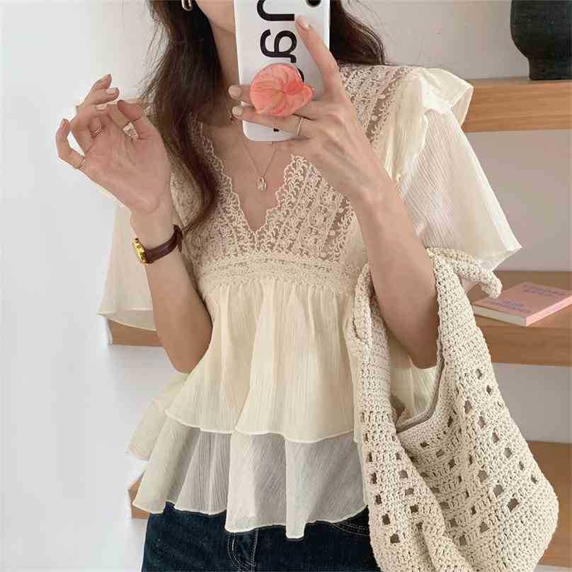

Summer Lace V-Neck Sexy Chic Sweet Femme Hollow Out Ruffles Patchwork Blouses High Quality Short Shirts 210525, Photo color