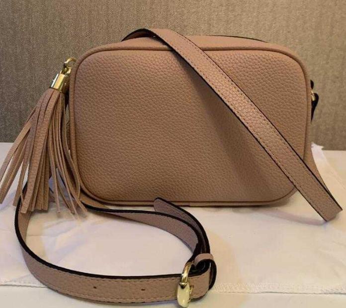 

Wholesale Shoulder Cross Body Sacoche Bags Lady Designer Bag Genuine Leather Soho Disco Tassel Slot Pocket MM Size Ladies Saddle Crossbody W