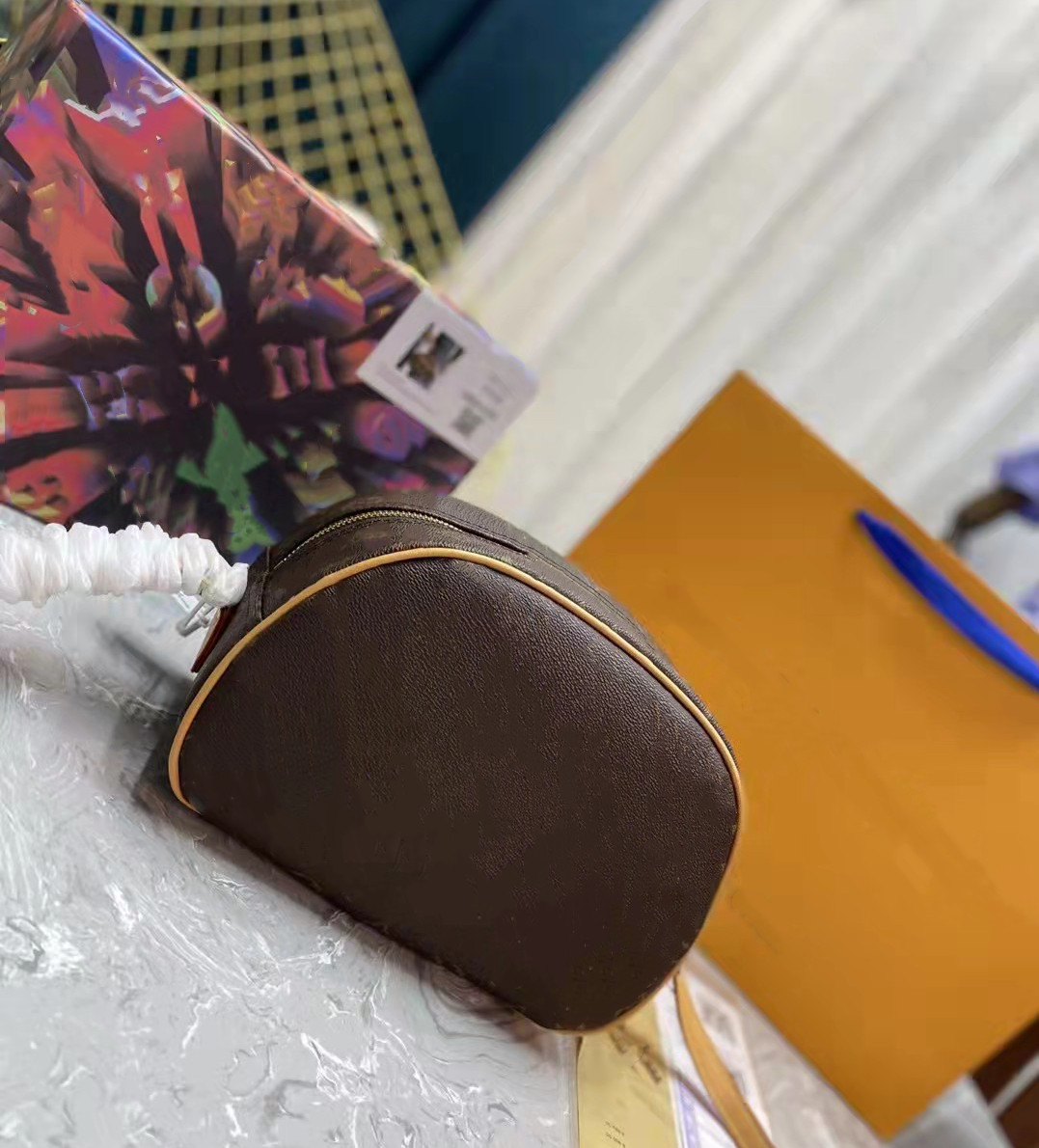 

Luxury Classic Brand Retro Flower Designer Fashion Bag For Woman Handbag Pu Mini Flap bagHandbags Pochette Accessories Man Wallet Purses Men Zipper Card Hold Bags, Black edge