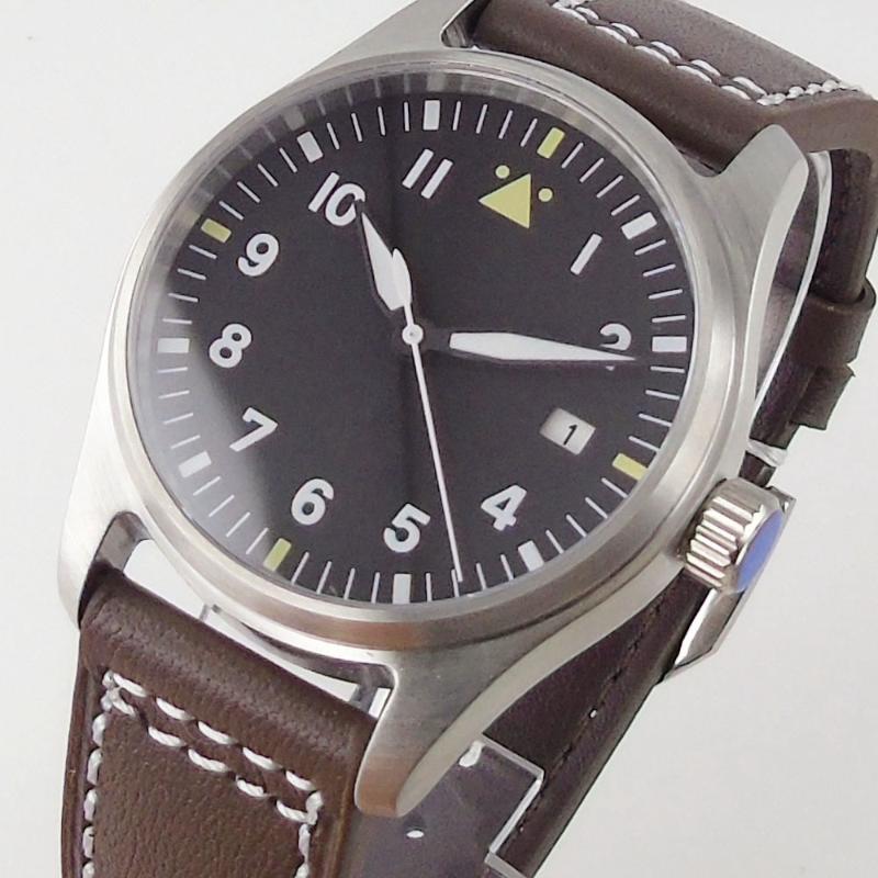

Wristwatches Tandorio Military Watch Men's Simple Style Mechanical Vintage Leather Strap 200m Waterproof Luminous