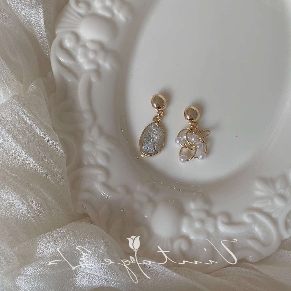 

earrings "Song and Nightingale" grey dream catkins elegant simple minority asymmetric Earrings ear clip earrings female, Golden