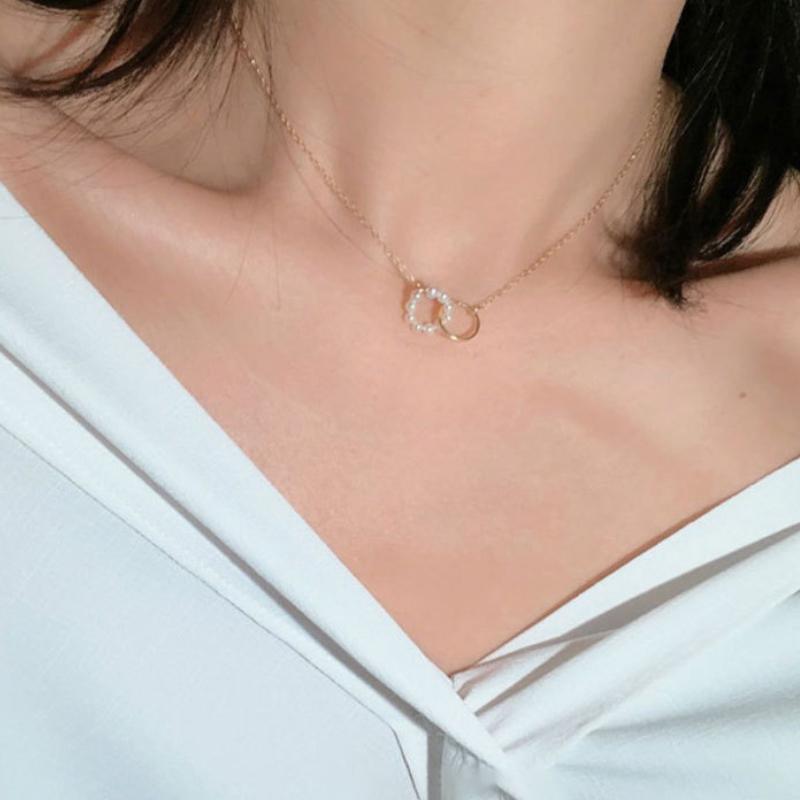 

Pendant Necklaces VSnow Unique Design Geometrical Circle Simulation Pearl Beaded Necklace For Women Gold Hollow Metallic Jewelry