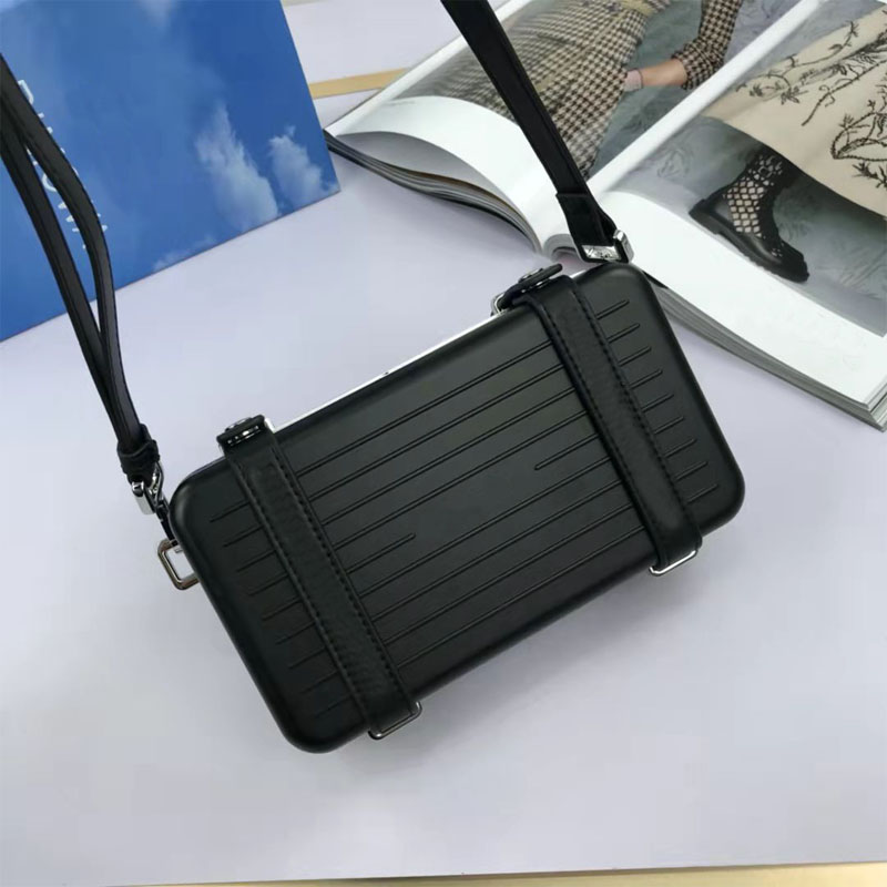 

Aluminum Magnesium Alloy Messenger Bag Luggage Small Bags Plain Letter alloy Party Hasp Trunk Belt Decoration Hard Cox Handbag Waterproof Shoulder Tote MM Black