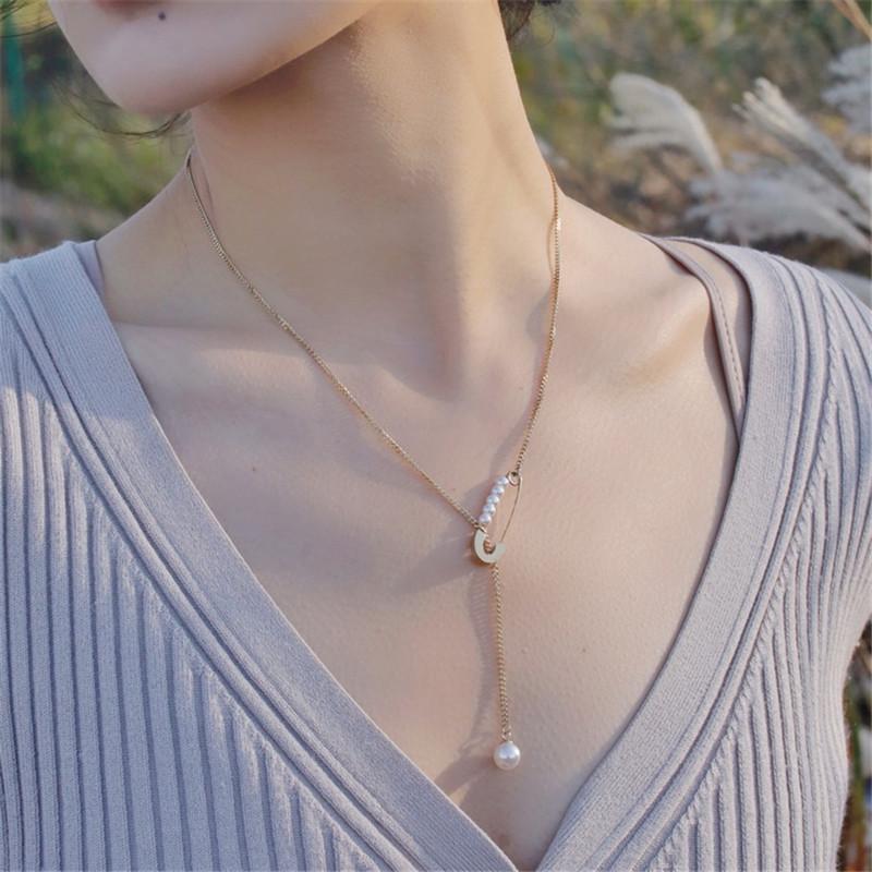 

Pendant Necklaces Personality 18 K Gold Plated Clip Pearl Necklace Titanium Steel Choker For Girls Teens Woman Adjustable Stacking Sweater C, Silver