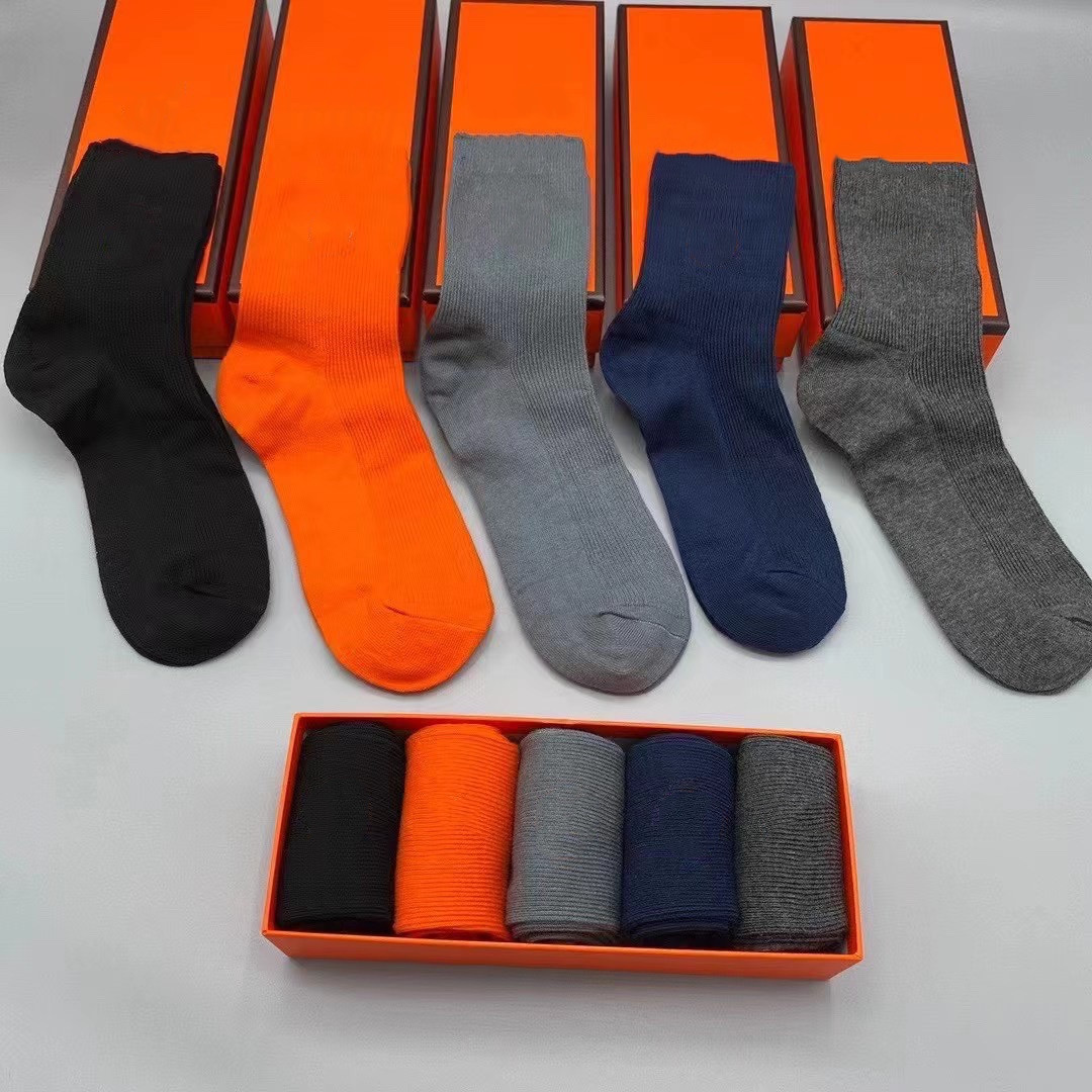 

2022 top quality designer men and women socks five brands of luxury sports winter net letter knit sock cotton with boxes, Mixed color