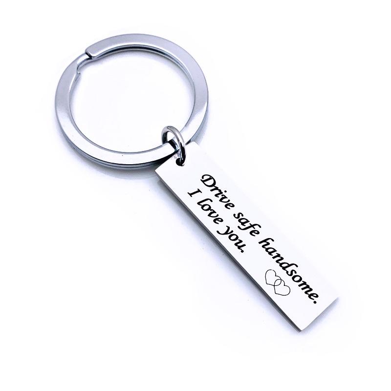 

Keychains Couple Men Jewelry Drive Safe Handsome Pendant Keychain Stainless Steel Keyring For Boyfriend Girlfriend DIY Gifts