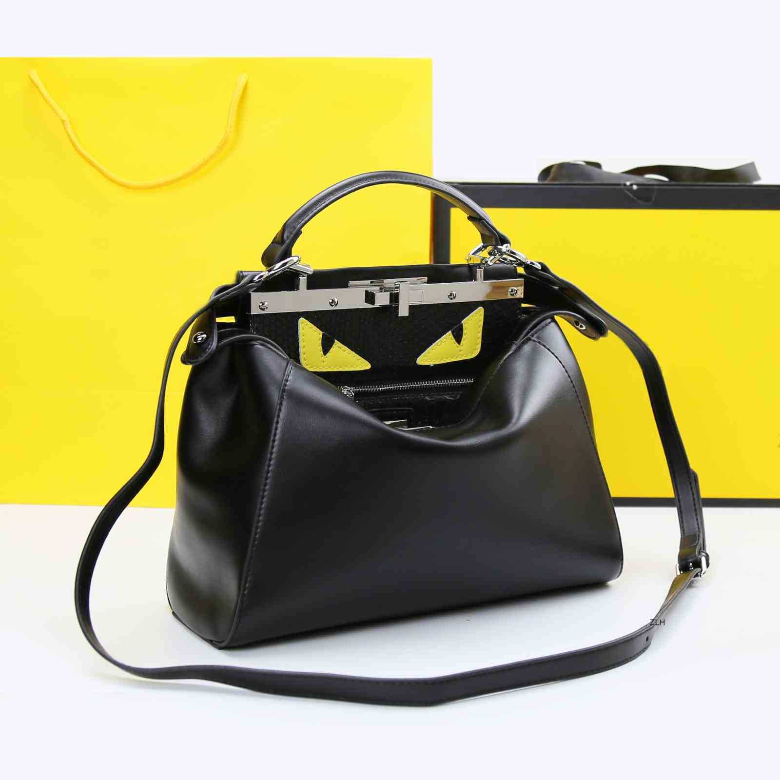 Sac à main pour sacs à main de grande capacité, sac de messager de vachette en cuir, féminin 2021 nouveau monstre Eye polyvalent portable Mode Ba