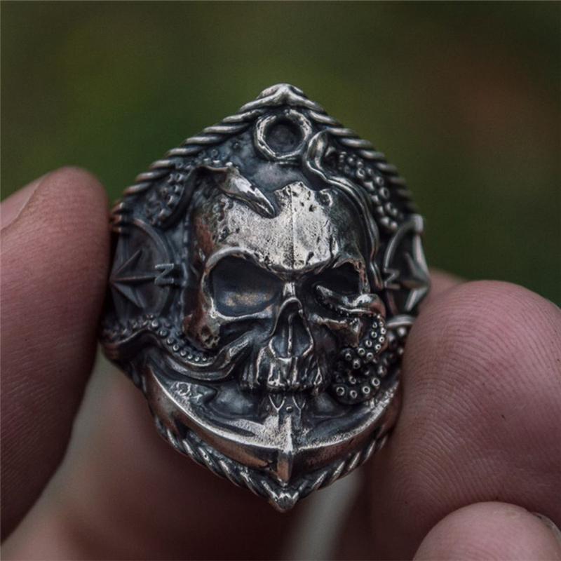 

Cluster Rings Retro Male Silver Color Stainless Steel Ring Overbearing Skull Viking Squid Hip-Hop Punk Party