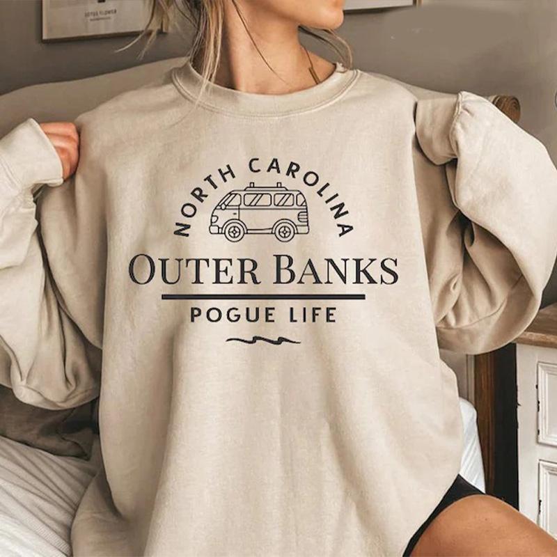 

Women's Hoodies & Sweatshirts Outer Banks Letter Print Women O-neck Fleece Vintage Long Sleeve Female North Carolina 2021 Autumn Top, Hfh4198-cfb
