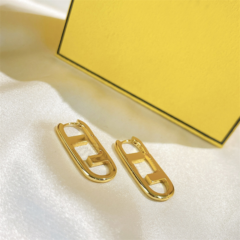 

Fashion Designer Unique Womens Earrings Fashions Luxury Womens Brand Letter Earrings High Quality Luxury Jewelry Social Gifts