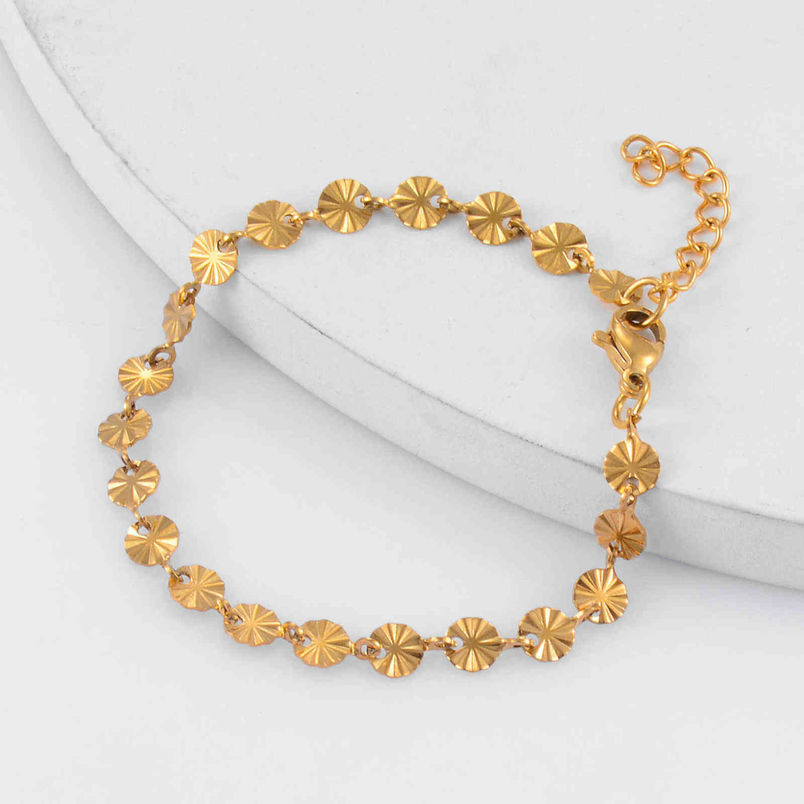 

Stainless Steel Handmade Chain Gold Round Bracelet High Quality Men's and Women's Jewelry