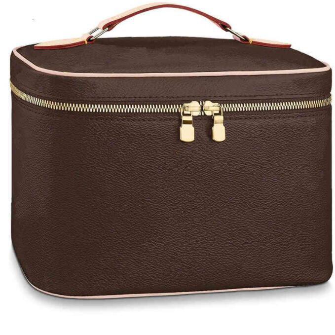 

Designer Cosmetic Bags Luxury fashion women's men's women's corlrful multi-functional essential toiletry bag shoulder bag with box, No package. only for freight supplement