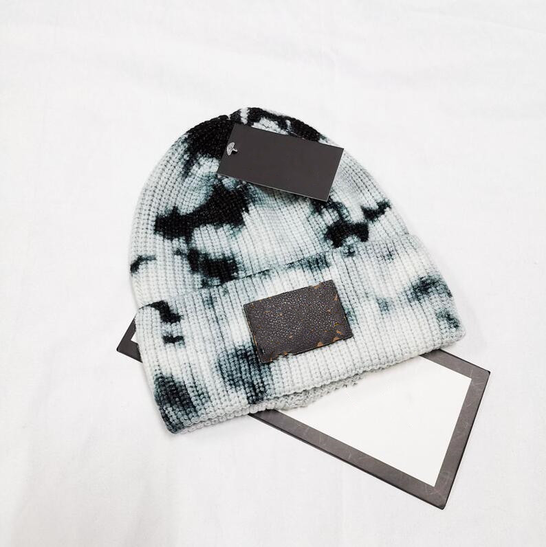 

Beanie Fashion Knitted Hats Striped Knit Lovers cap Street Man Woman Skull Caps 223