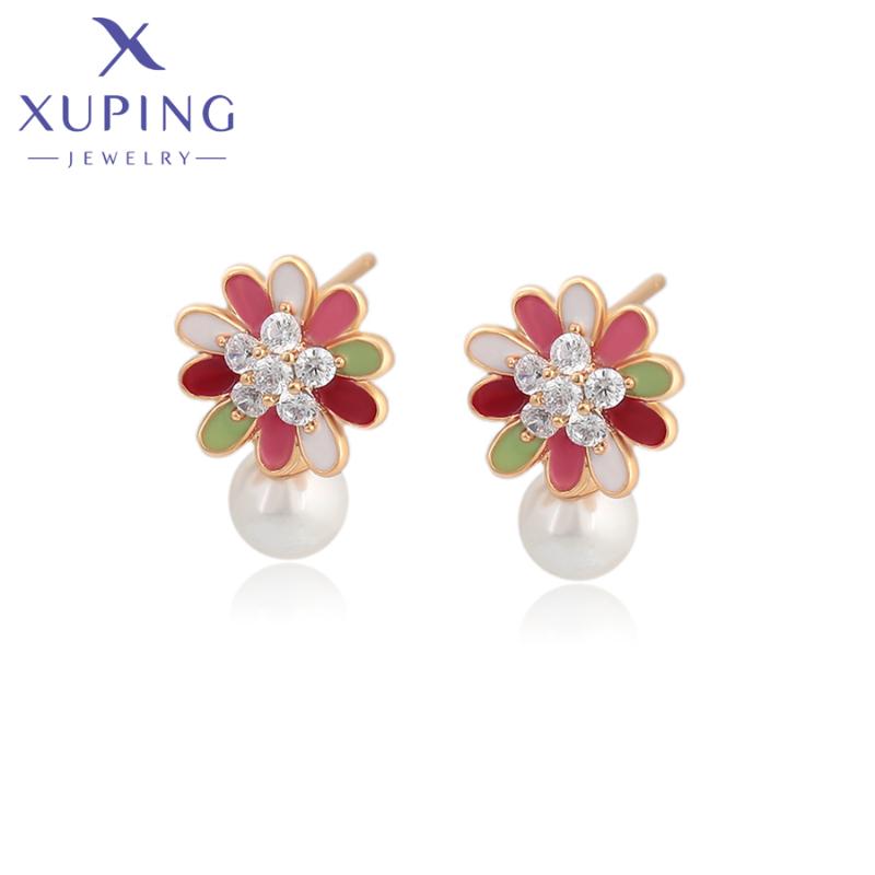 

Stud Xuping Jewelry Arrival Fashion Small Lovely Flower Shaped Earrings For Women Gift A00304319, Golden;silver