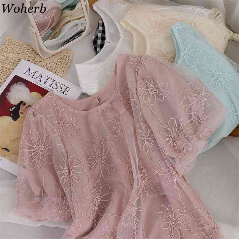 

Lace Embroidery Elegant Blouse Korean Chic Sweet Short Puff Sleeve Tops Loose Streetwear Blouses Femme Summer 210519, Pink
