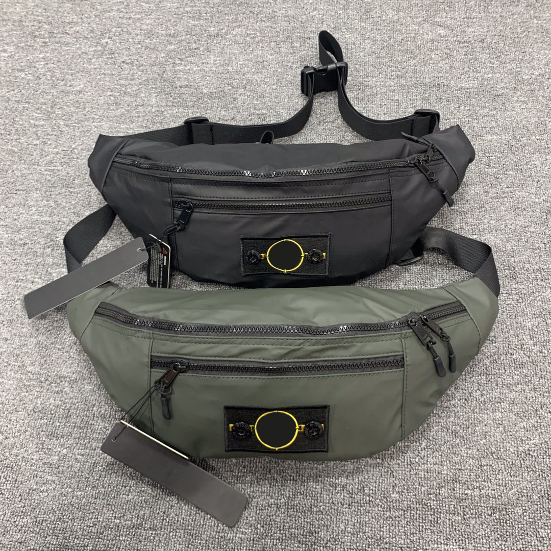 

2021 New Classic Simple Mountaineering Messenger Bag Chest Bag, Black