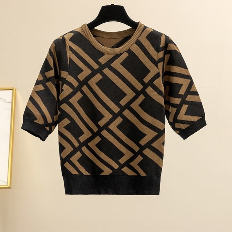 

20ss luxury designers clothes Women's Sweaters small fragrance retro high end design cardigan button knit sweater Casual Harajuku women, White;black