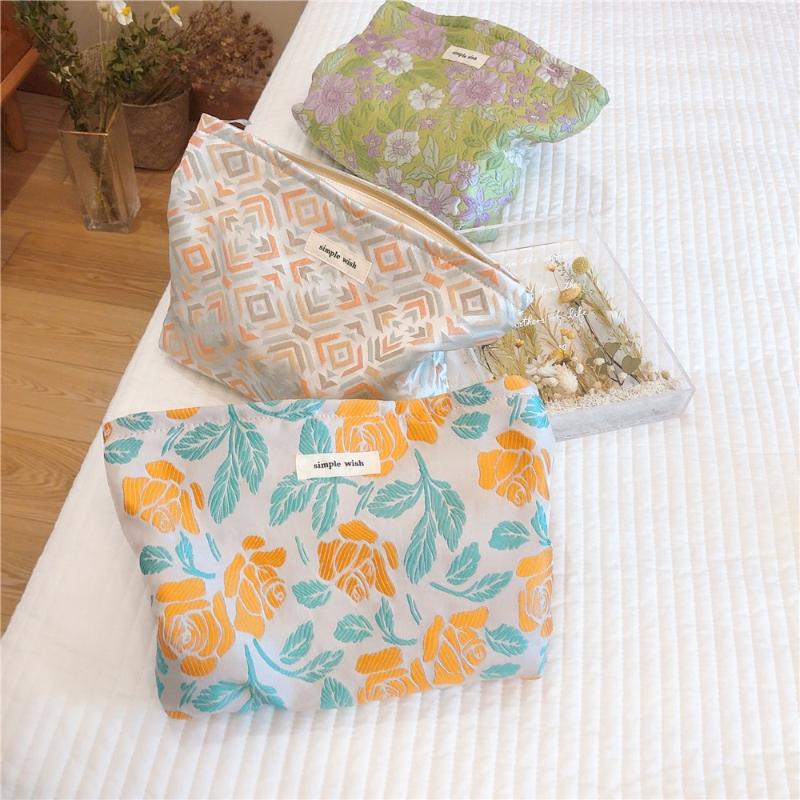 

Cosmetic Bags & Cases Retro Floral Bag For Women Travel Makeup Organizer Zipper Beauty Pouch Large Organizers Toiletry