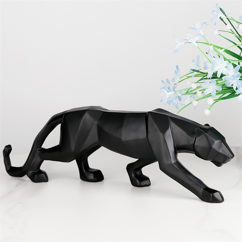 

Black panther animal statue Resin abstract Geometric Style Decor Crafts Modern home livingroom office desktop Sculpture Ornament 210924