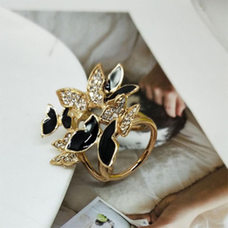 

Pins, Brooches Beautiful Cute Rhinestone Butterfly Scarf Buckle Women Charm Romantic Brooch Golden Temperament Jewelry Gift Fashion