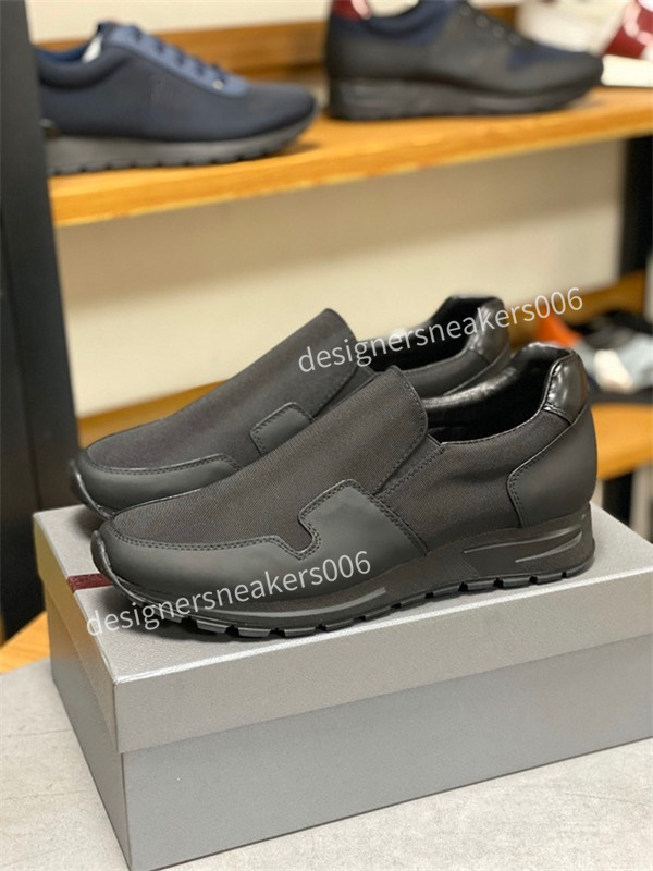 

2021 Dress Shoes Camouflage En Cuir Rock Et casual Runner Sneakers Chaussures Hommes femmes Rock Stud Camo Loisirs Unisexe Formateur size38-46, 08