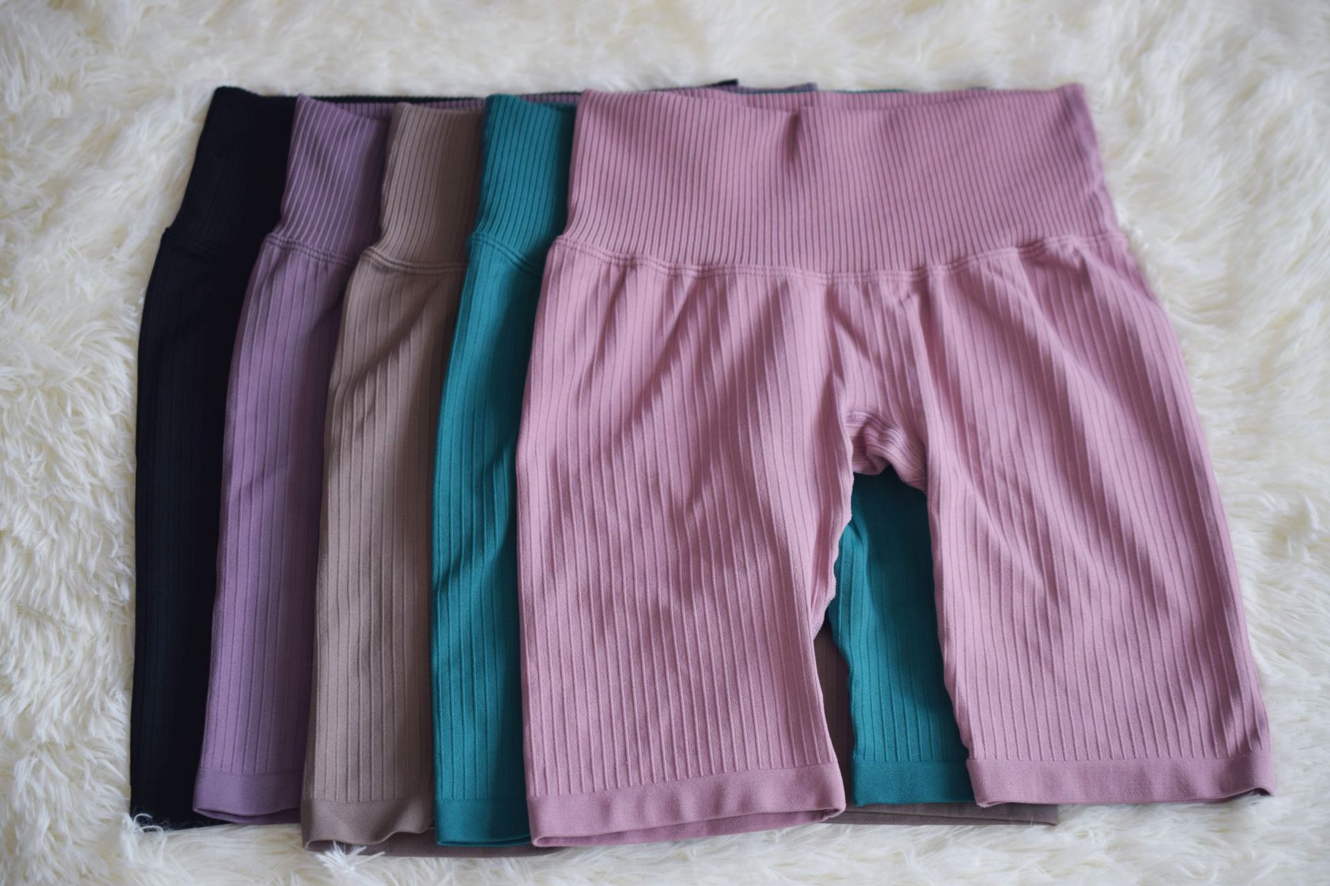 

High Waist Moisture wicking breathable 4 needle 6 thread Leggings shaping Nylon Spandex Material Workout Seamless Fitness Women Cycling Yoga Shorts Solid color, Purple