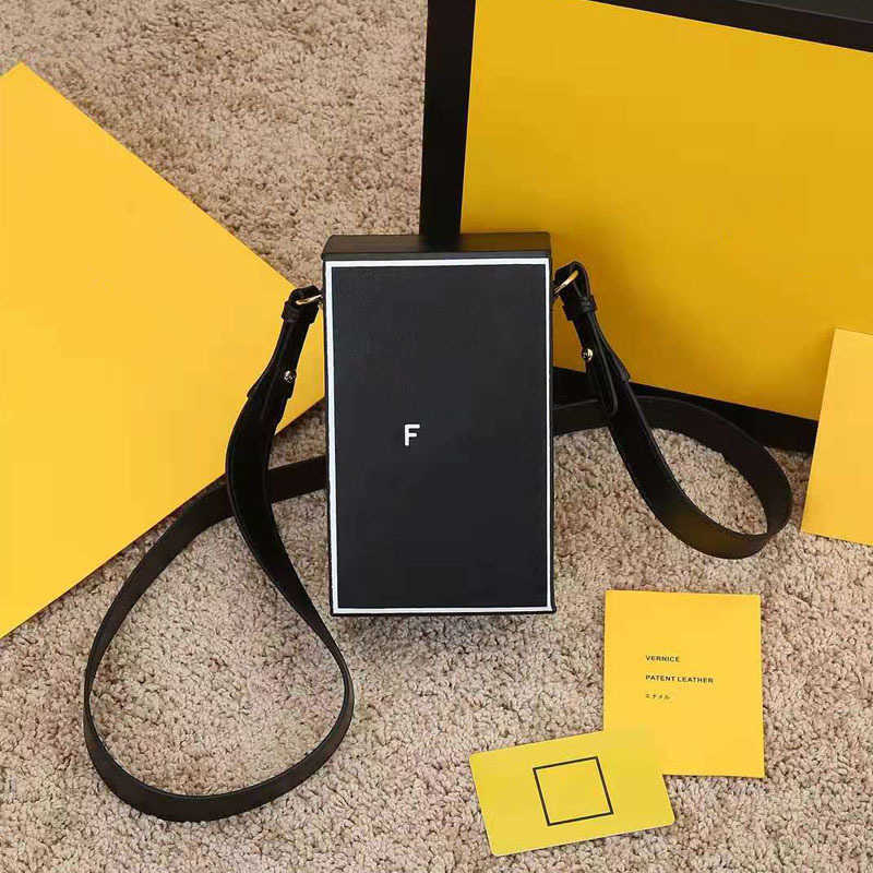 

Large-capacity Handbagsniche Design Bag Women's Summer 2021 New Fashion Messenger Bag Net Red Ins Versatile Box Small Square Bagdesigner Bag, Pink